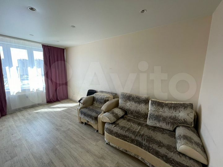 2-к. квартира, 60 м², 11/16 эт.