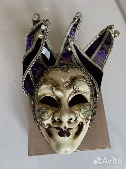 Венецианская маска