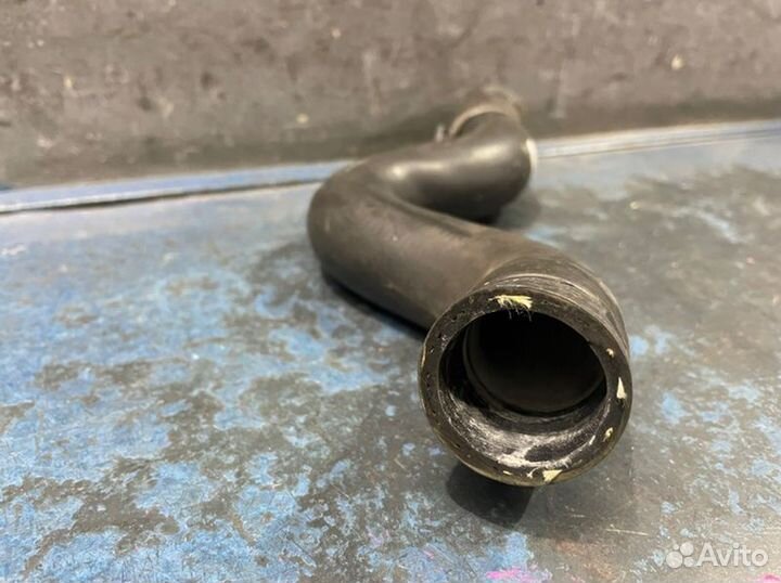 Патрубок охлаждения верхний Peugeot 3008 EP6 1.6T