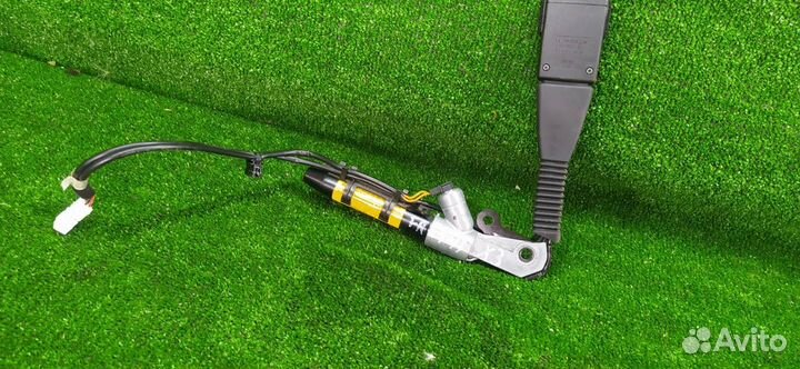 Замок ремня безопасности передний правый Bmw X3