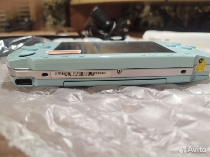 Sony PSP 1006 бирюзовая 64 гб