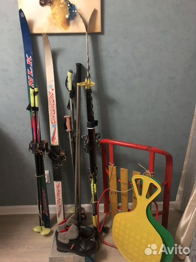 Санки, лыжи и д.р