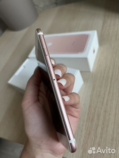 Телефон iPhone 7 128gb