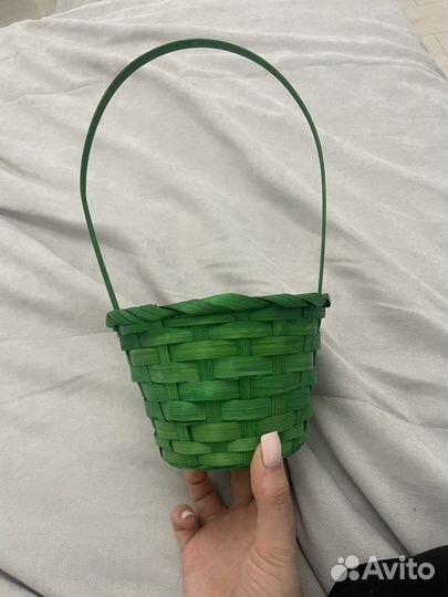 Корзинка плетенная