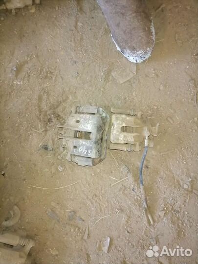 Суппорт вольво s40 до 2003 г