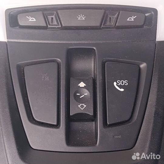 Плафон освещения в потолок Bmw F30