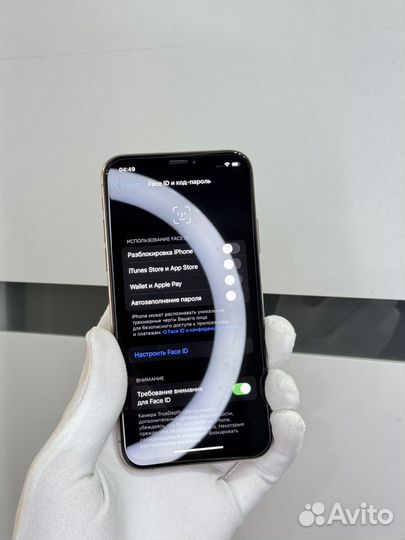 iPhone Xs, 64 ГБ