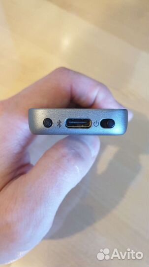 Презентёр кликер Satechi R1 для MacOS и iOS