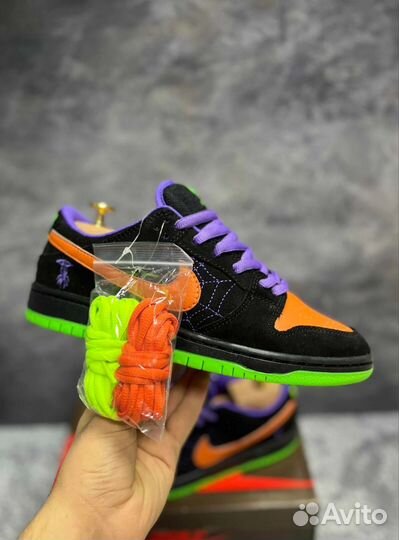 Кроссовки Nike Dunk Low SB