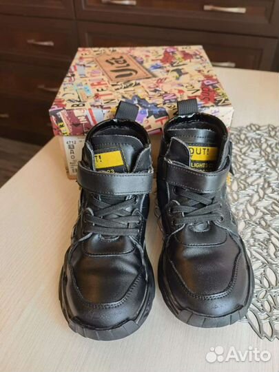 Ботинки 28 размер