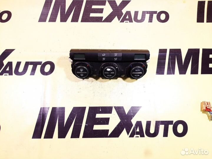 Блок управления климатом Volkswagen Passat B6