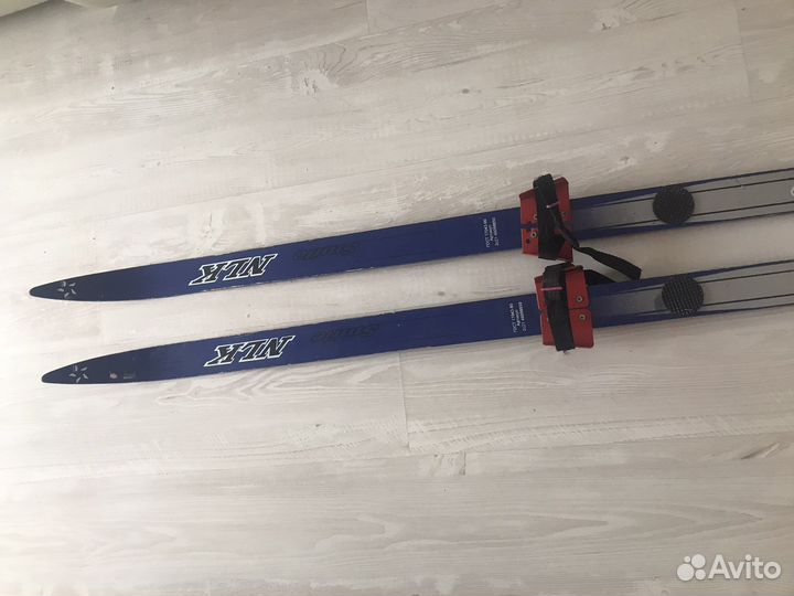 Деревянные детские лыжи