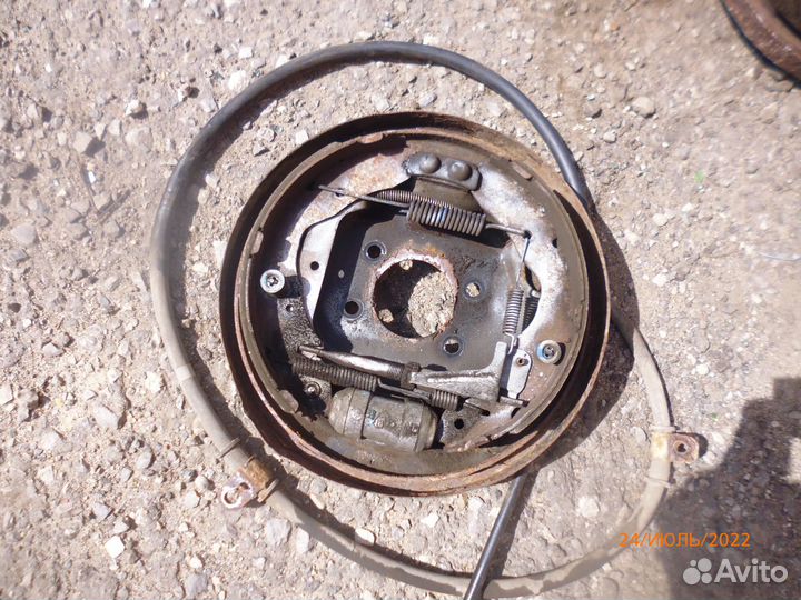 Киа джойс цапфа задняя