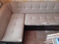 Кухонный угловой диван со спальным местом