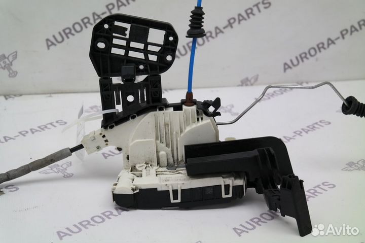 Замок передней двери MB CLA 13-19