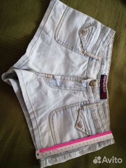Шорты женские джинсовые 42 размер