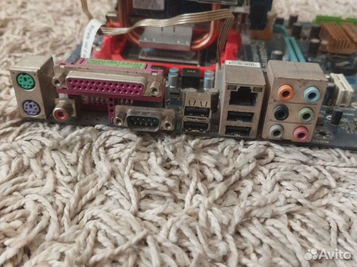 Материнская плата