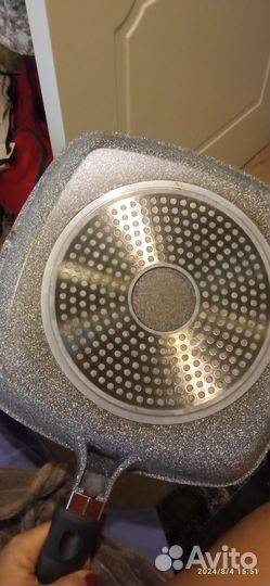 Сковородки б.у