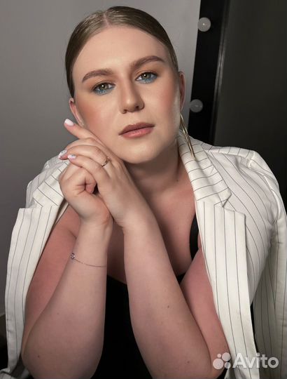 Модель на макияж бесплатно