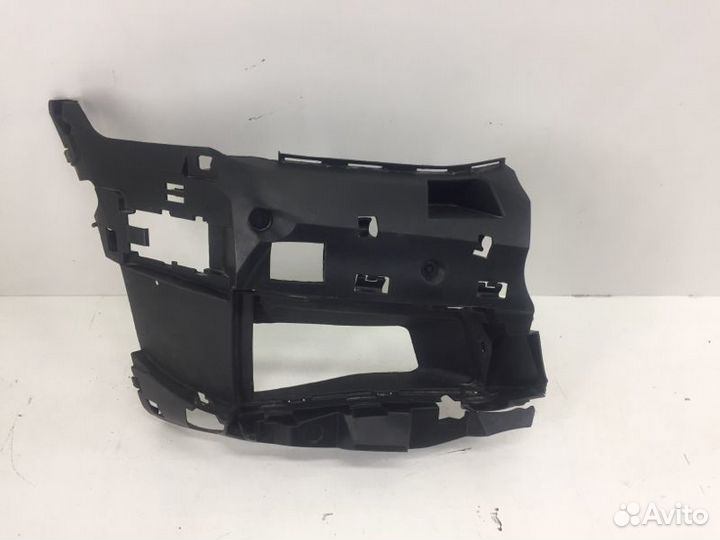 Крепление противотуманной фары переднее правое Bmw