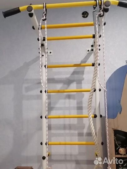 Детская шведская стенка