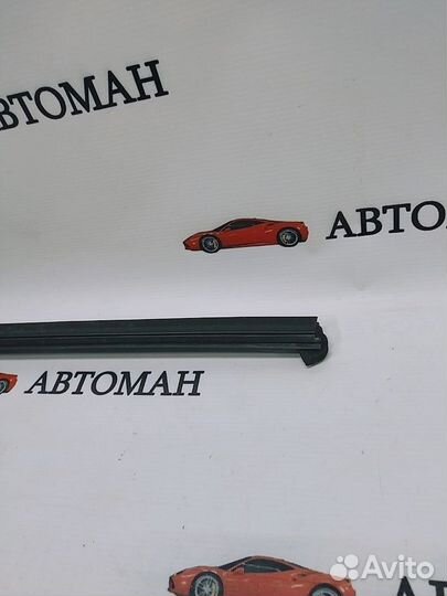 Бархотка передняя правая Nissan Qashqai (J10)