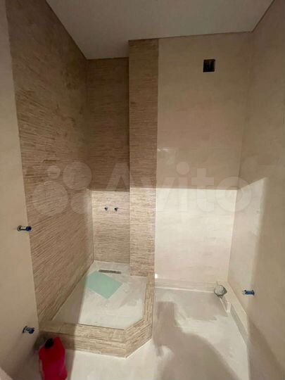 1-к. квартира, 43 м², 1/4 эт.