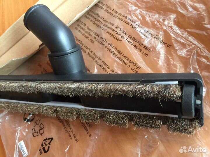 Щётки для пылесосов, универсальные. Новые