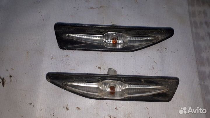 Указатель поворота передний левый Kia Rio QB G4FA