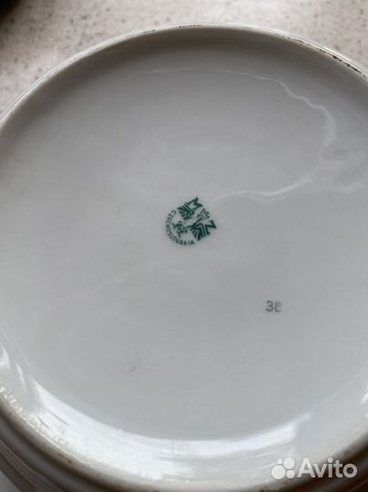 Фарфоровая супница