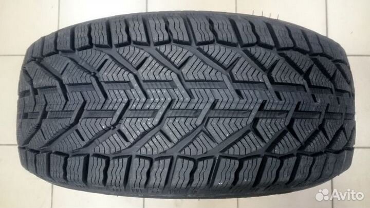 Tigar Winter 235/55 R17 103V