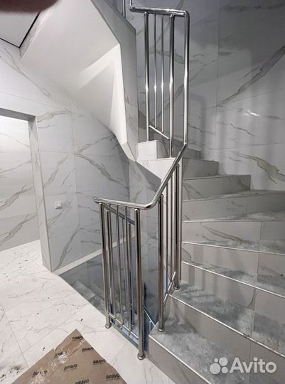 Перила в дом из нержавеющей стали