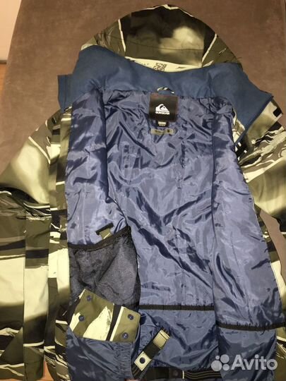 Сноубордическая куртка quicksilver