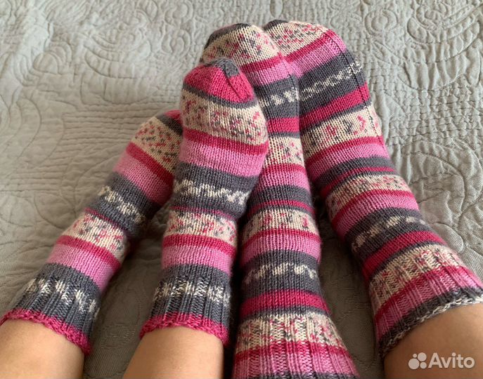 Вязаные носки ручная работа