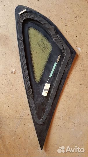 Задняя правая форточка LADA vesta веста