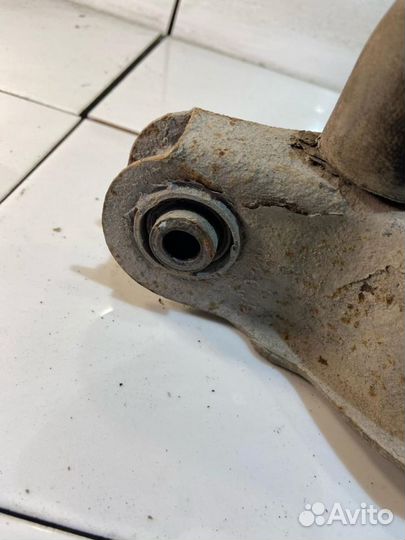 Рычаг нижний Ford Focus 2 (DA) 2005-2008г