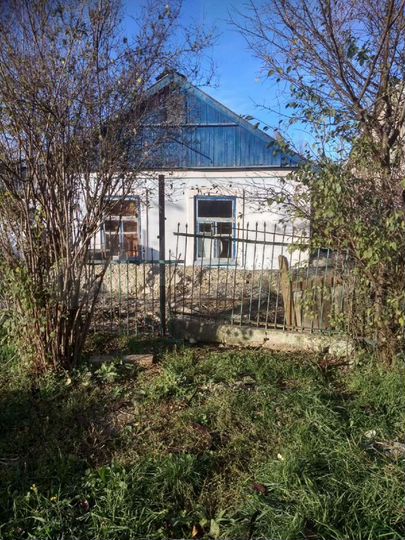 Дом 64 м² на участке 5 сот.