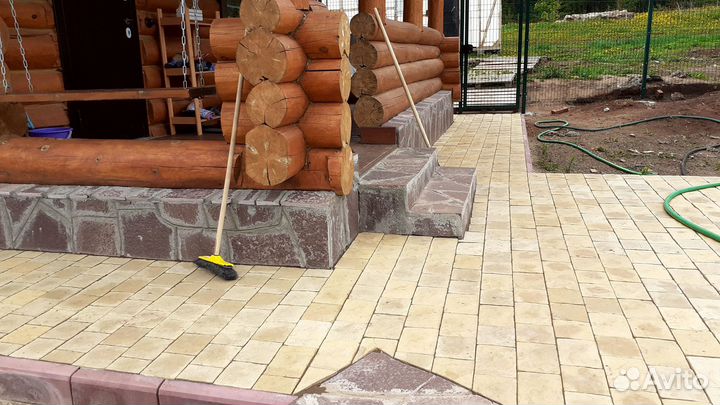 Заливка отмосток Укладка брусчатки