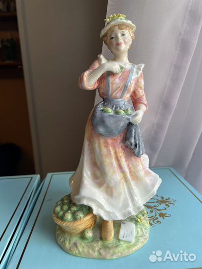 Статуэтки Royal Doulton. Англия. Германия