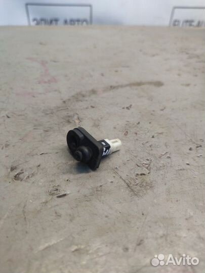 Концевик двери Kia Rio 3 1.4 2016