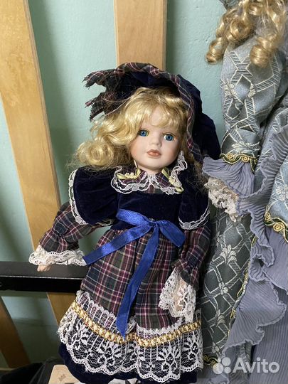Кукла фарфоровая коллекционная