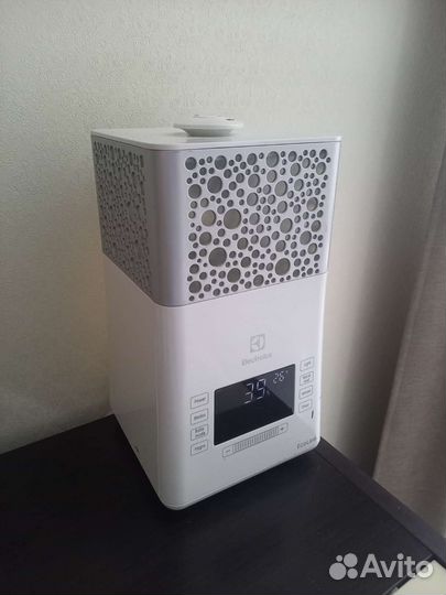 Увлажнитель воздуха Electrolux
