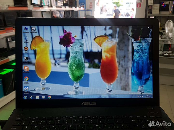 Ноутбук с новым SSD диском. Работает очень быстро