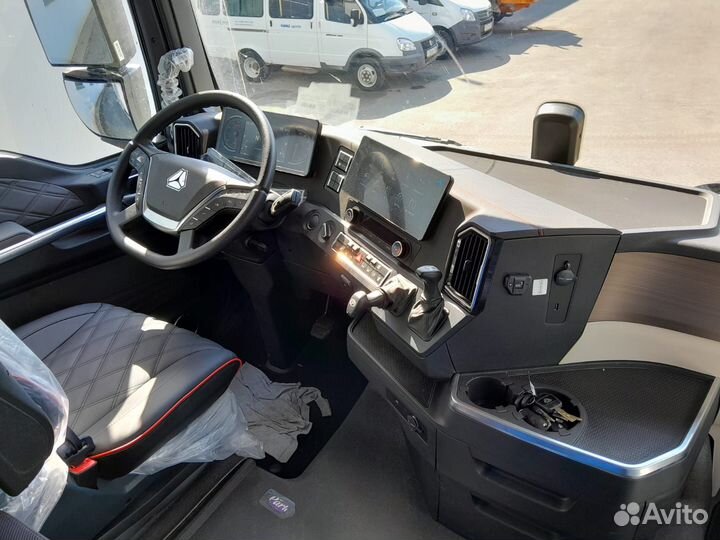 Sitrak C7H Max, 2023