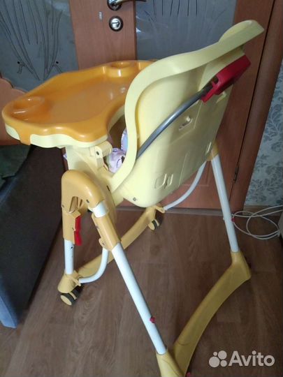 Стульчик для кормления
