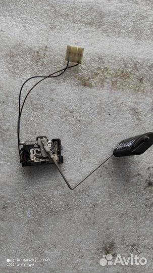 Датчик уровня топлива Kia Cerato 09-13