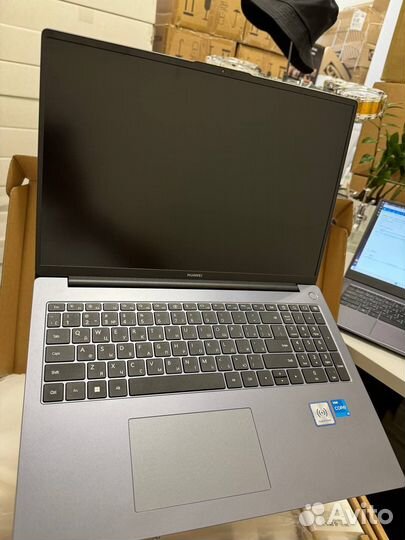 Ноутбук huawei MateBook D16 i5/8/512