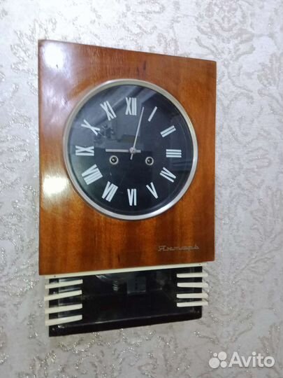 Настенные часы