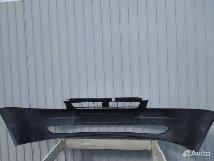 Бампер передний Приора