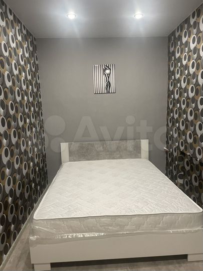 2-к. квартира, 42 м², 1/4 эт.